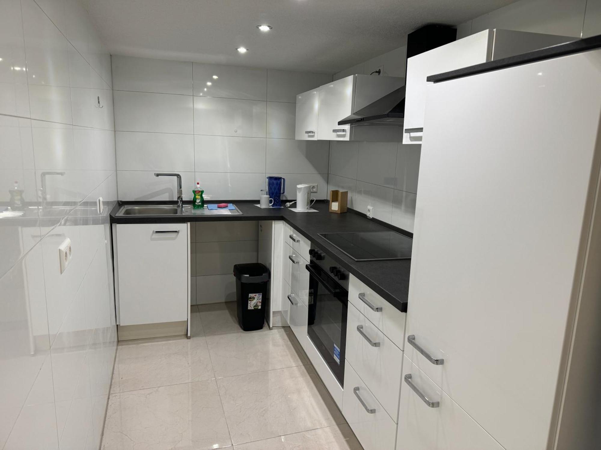 City Apartment Stadtwohnung Mit Kueche Und Netflix Nahe Bahnhof Sinsheim Exteriör bild